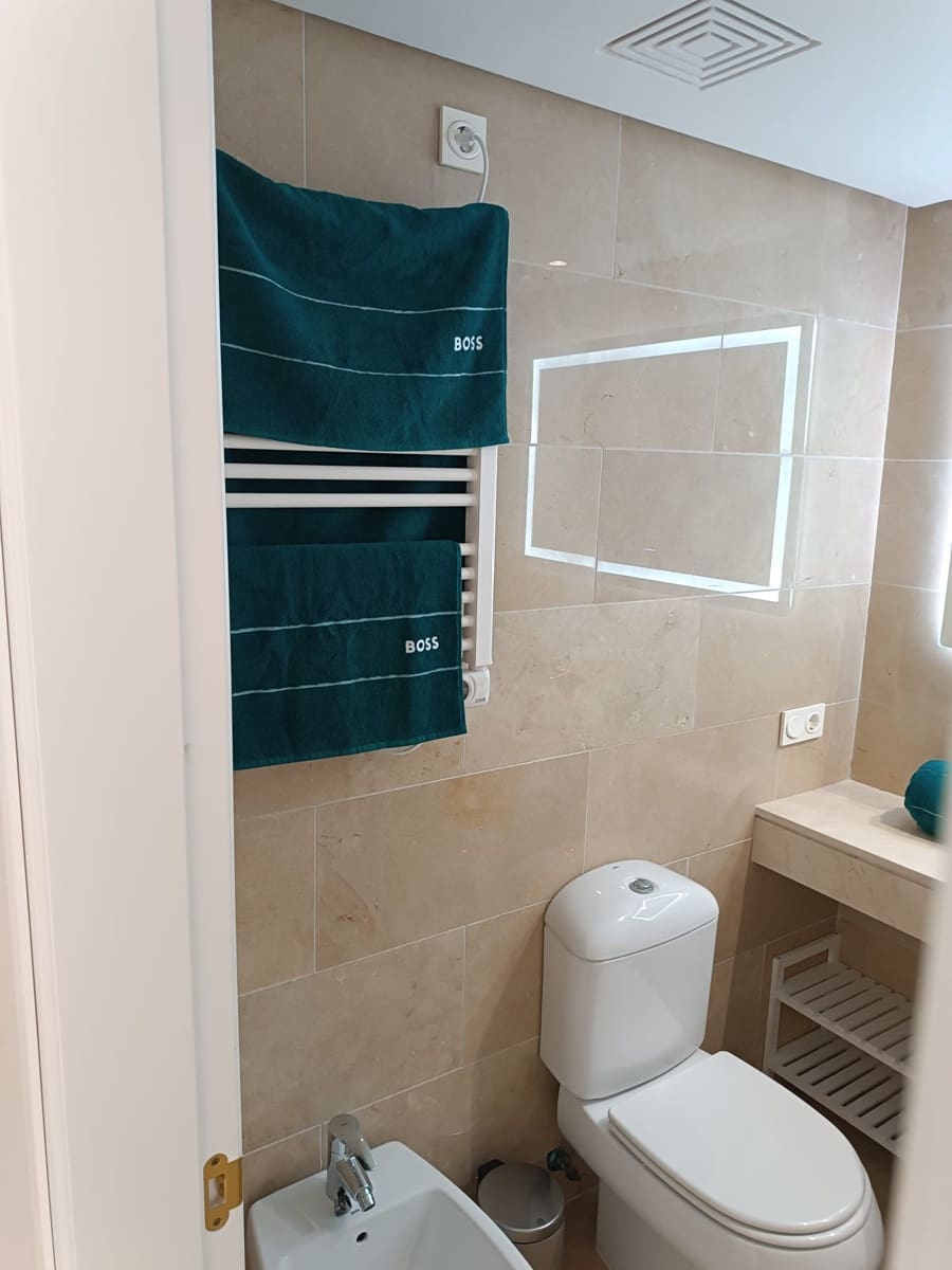 2 chambre Appartement à vendre à San Luis de Sabinillas avec piscine garage - 315 000 € (Ref: 9581615)