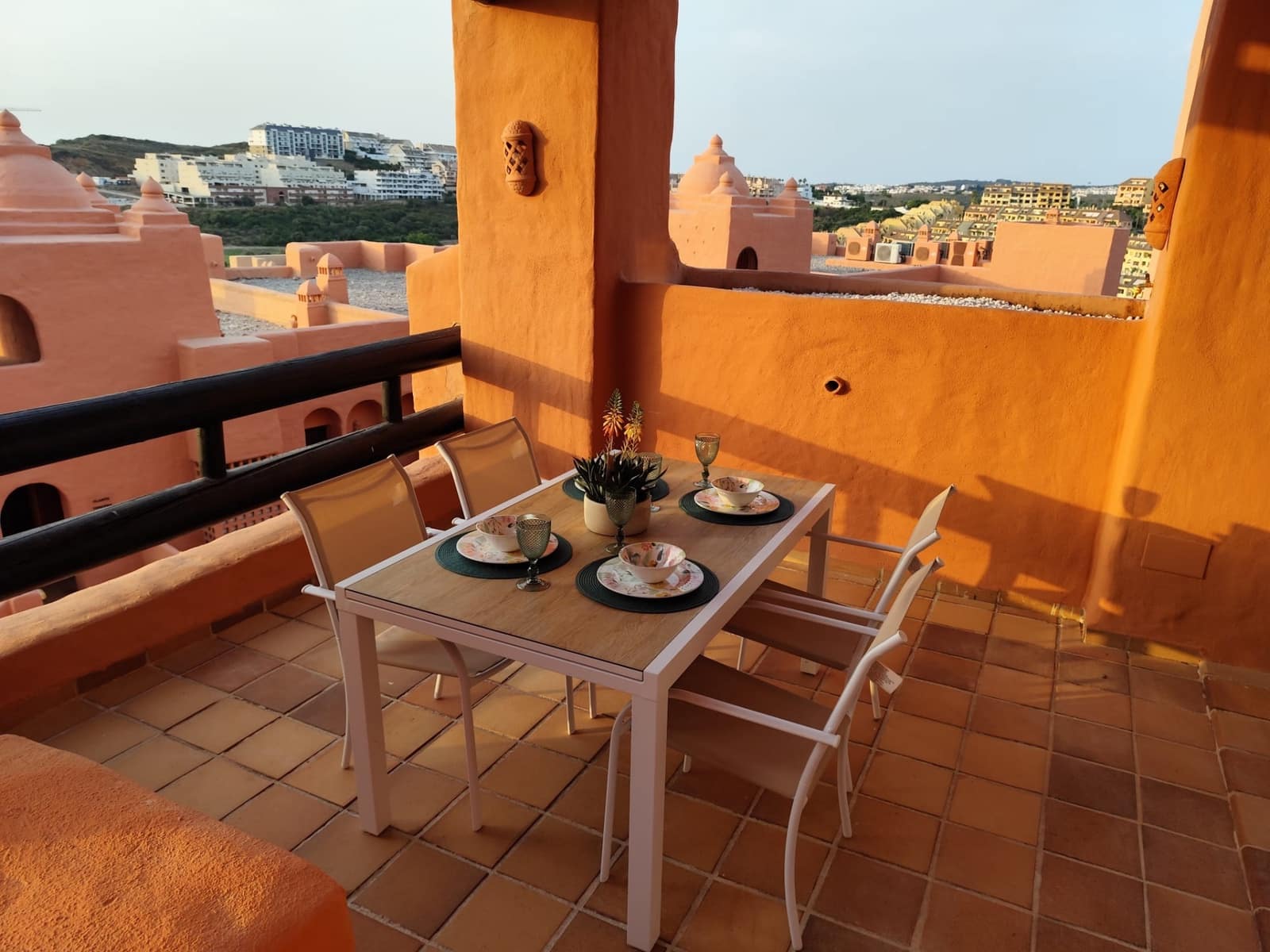 2 chambre Appartement à vendre à San Luis de Sabinillas avec piscine garage - 315 000 € (Ref: 9581615)