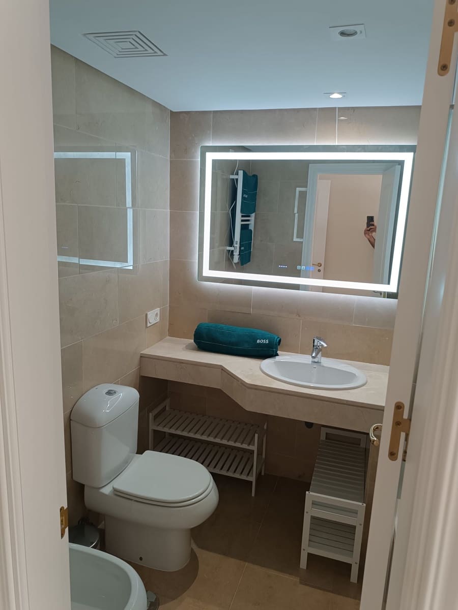 2 chambre Appartement à vendre à San Luis de Sabinillas avec piscine garage - 315 000 € (Ref: 9581615)