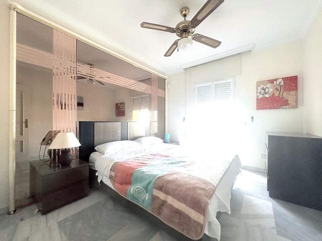 5 camera da letto Villetta Bifamiliare in vendita in Cancelada, Estepona con piscina - 695.000 € (Rif: 9581616)