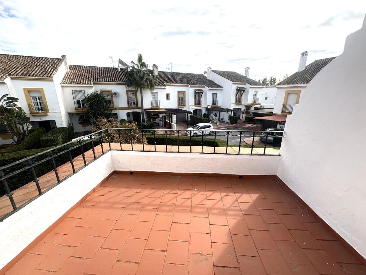 5 sypialnia Dom blizniak na sprzedaż w Cancelada z basenem - 649 000 € (Ref: 9581616)