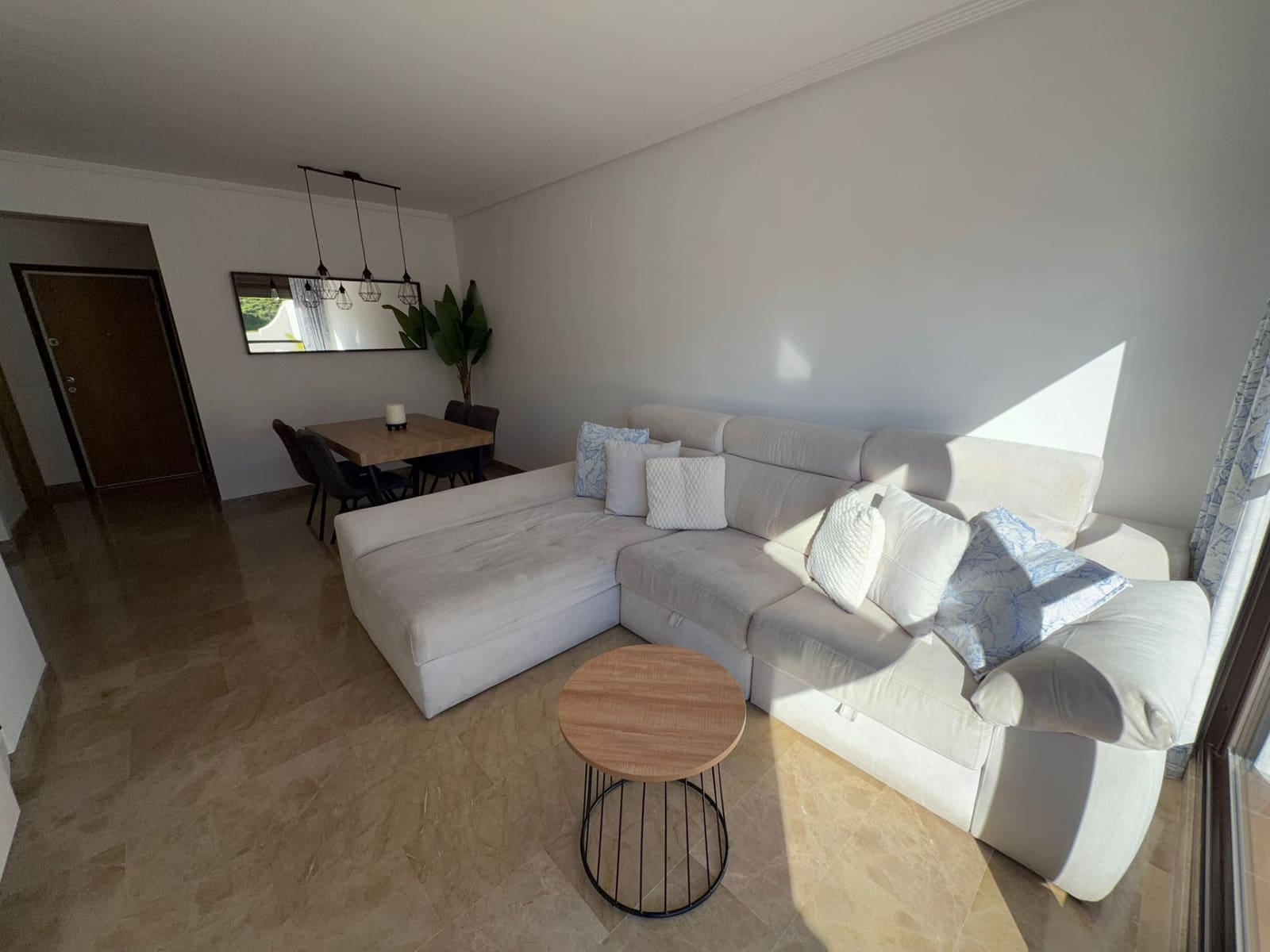 2 bedroom Apartment for sale in Estepona with pool garage - € 380,000 (Ref: 9585437)
