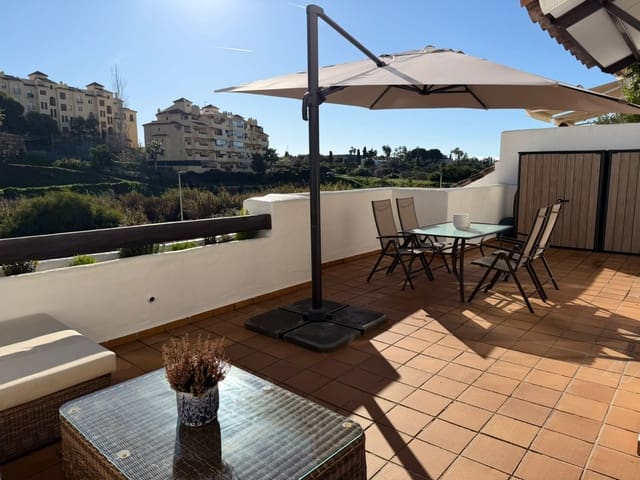 2 bedroom Apartment for sale in Estepona with pool garage - € 380,000 (Ref: 9585437)