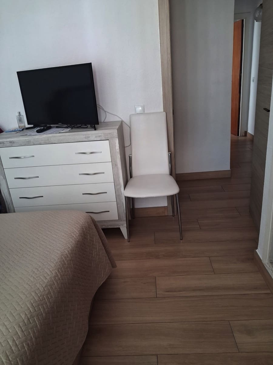 Apartamento de 2 habitaciones en Marbella en venta - 280.000 € (Ref: 9585438)