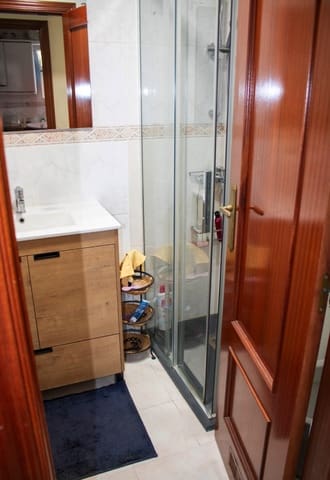 4 sovrum Takvåning till salu i San Pedro de Alcantara, Marbella med garage - 420 000 € (Ref: 9585439)