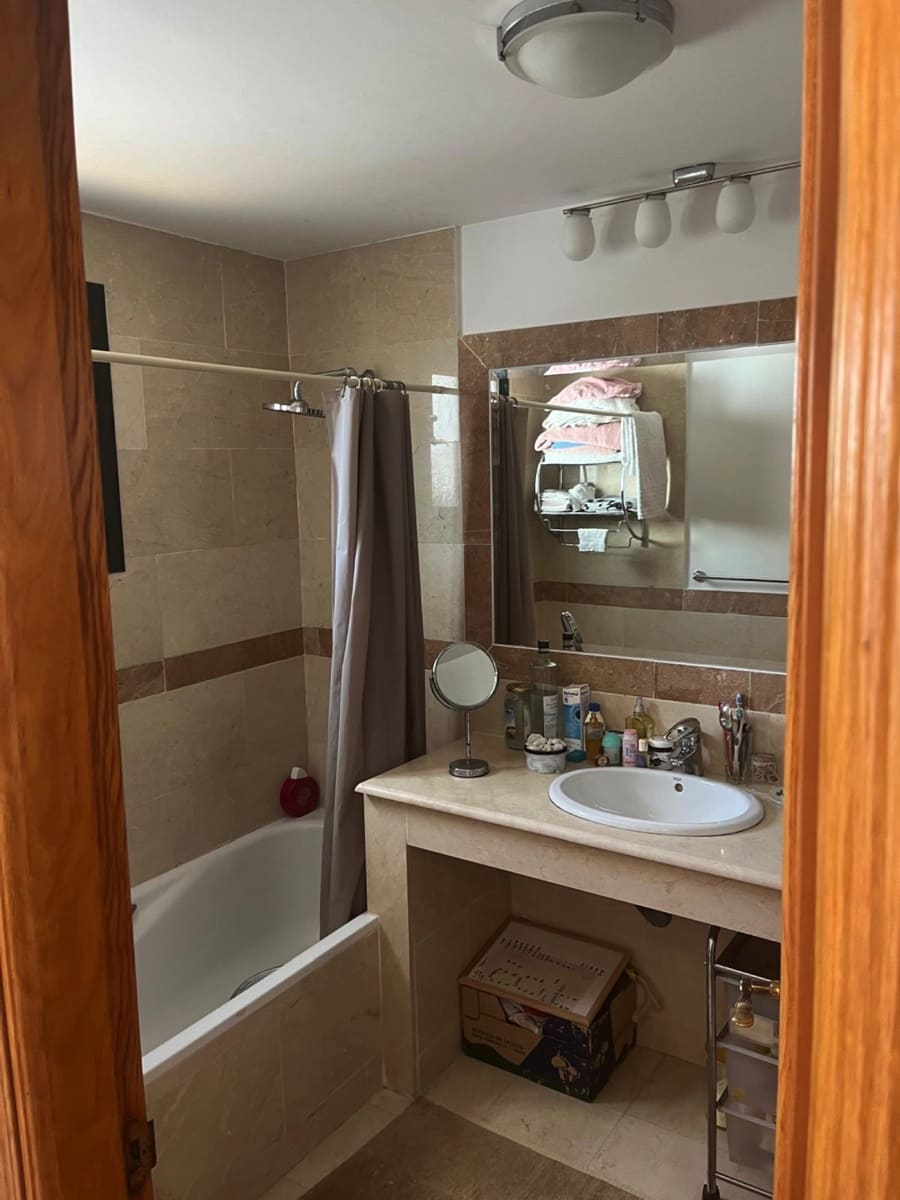 3 sovrum Lägenhet till salu i San Pedro de Alcantara med pool garage - 635 000 € (Ref: 9585440)