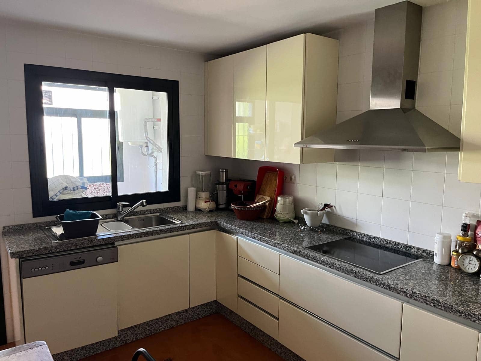 3 sovrum Lägenhet till salu i San Pedro de Alcantara med pool garage - 635 000 € (Ref: 9585440)