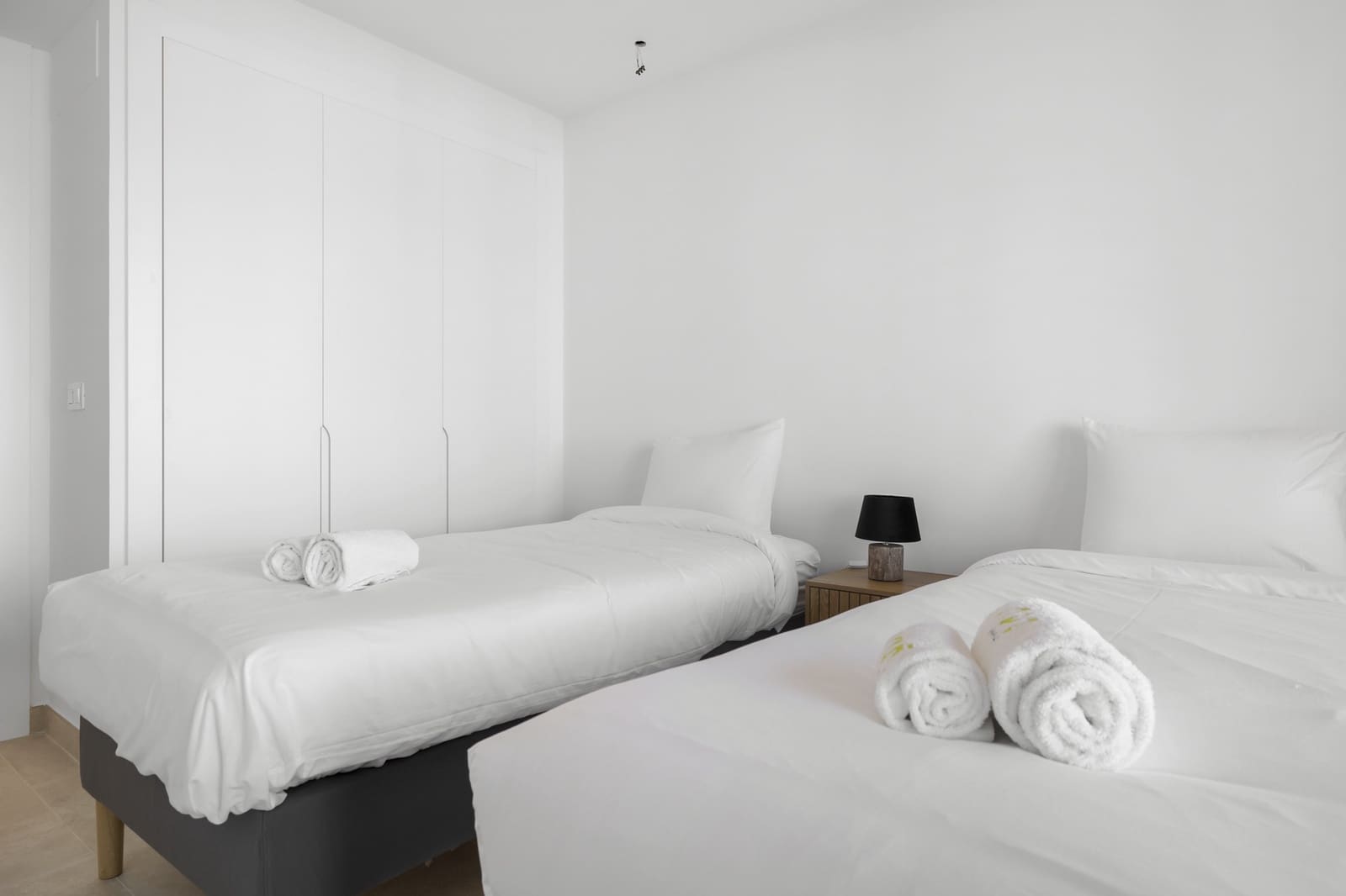 2 soverom Leilighet til salgs i Fuengirola med svømmebasseng garasje - € 599 000 (Ref: 9585442)