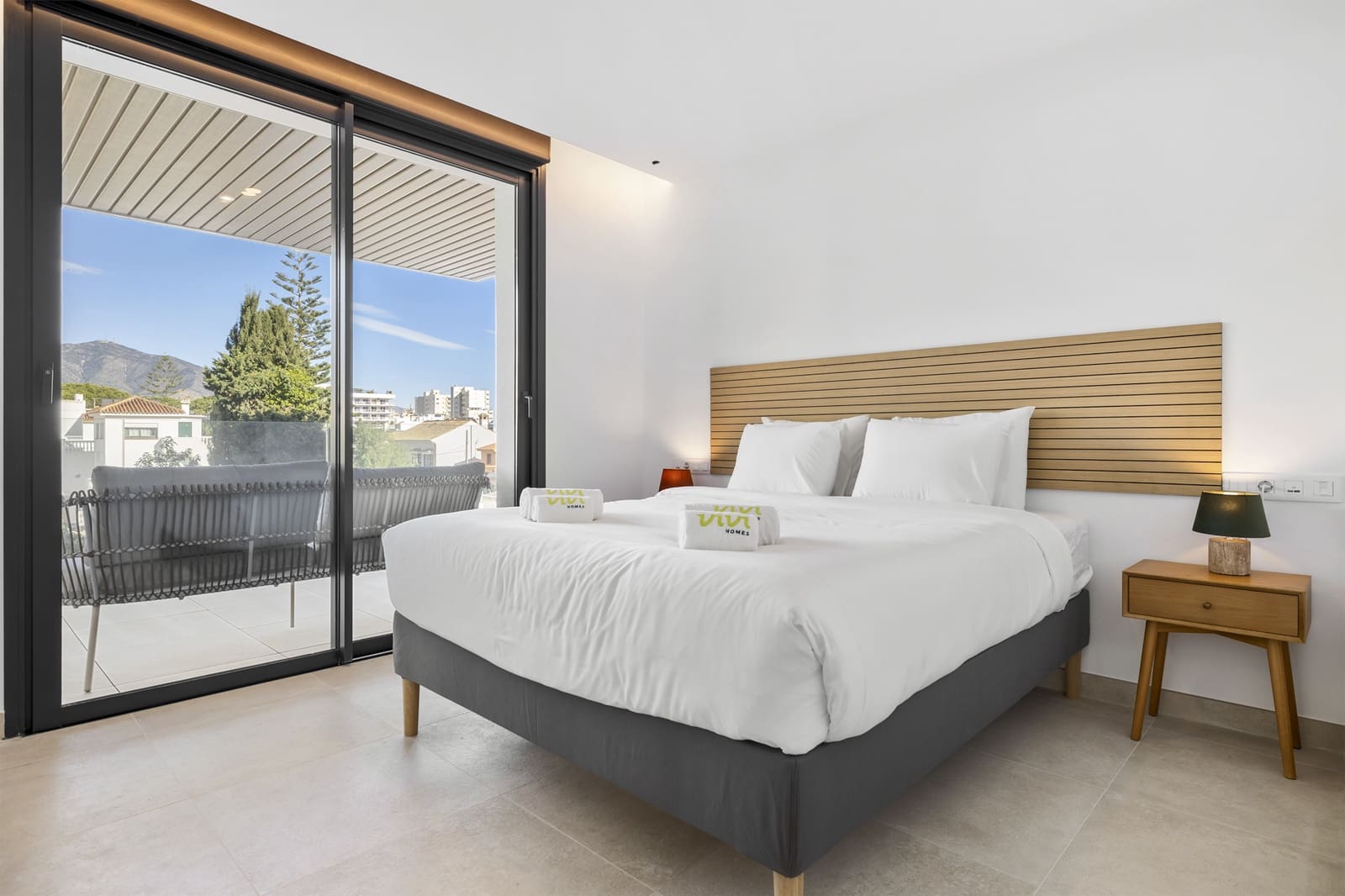 2 soverom Leilighet til salgs i Fuengirola med svømmebasseng garasje - € 599 000 (Ref: 9585442)