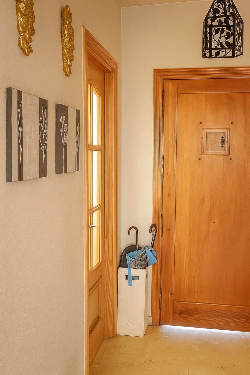 3 bedroom Townhouse for sale in Bel-Air with pool garage - € 350,000 (Ref: 9585443)