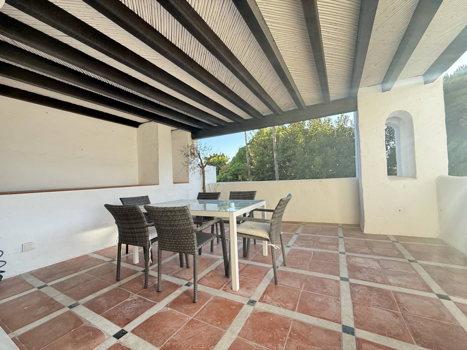 3 sovrum Takvåning till salu i Guadalmina med pool garage - 739 000 € (Ref: 9585446)