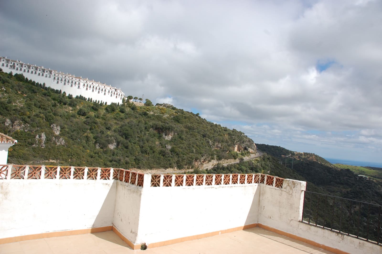 4 makuuhuone Huvila myytävänä paikassa Casares - 200 000 € (Ref: 9585449)