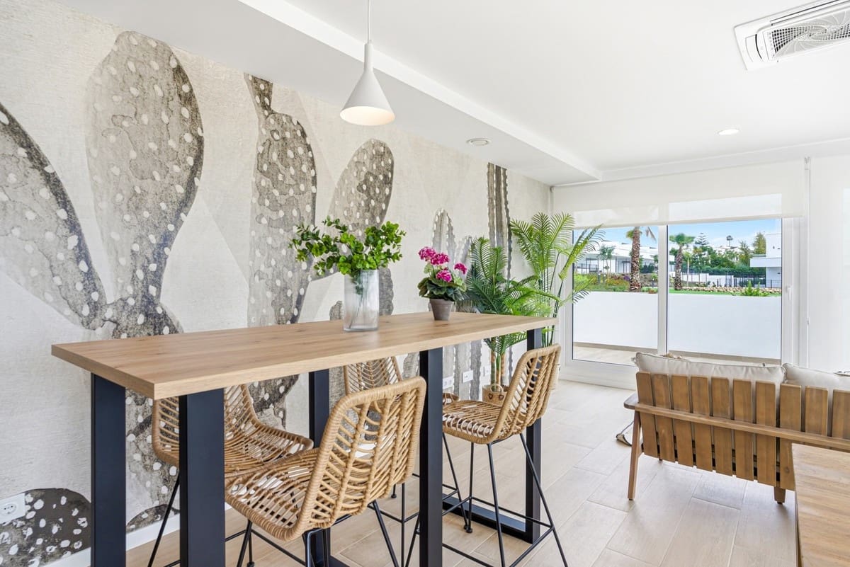 2 quarto Apartamento para venda em New Golden Mile com piscina garagem - 445 000 € (Ref: 9585450)