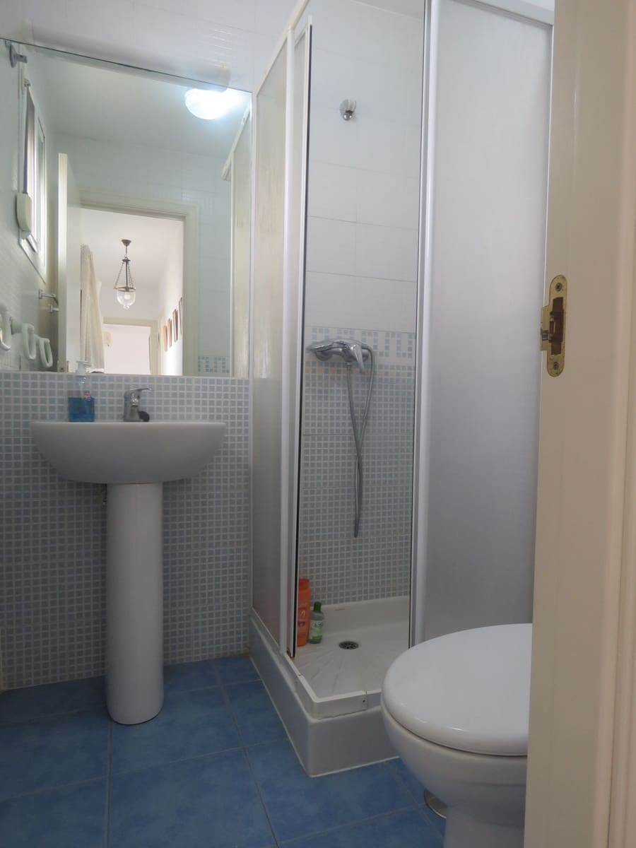 2 slaapkamer Appartement te koop in Calahonda met zwembad - € 475.000 (Ref: 9585452)