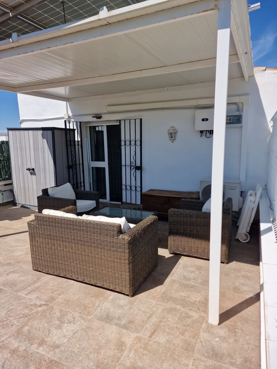 3 slaapkamer Huis te koop in Estepona met zwembad - € 360.000 (Ref: 9585454)