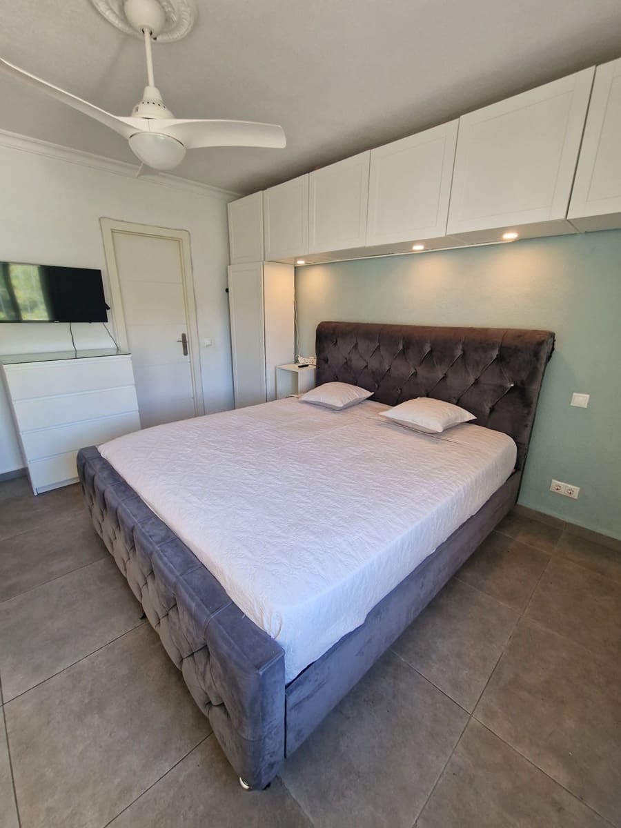 3 slaapkamer Huis te koop in Estepona met zwembad - € 360.000 (Ref: 9585454)