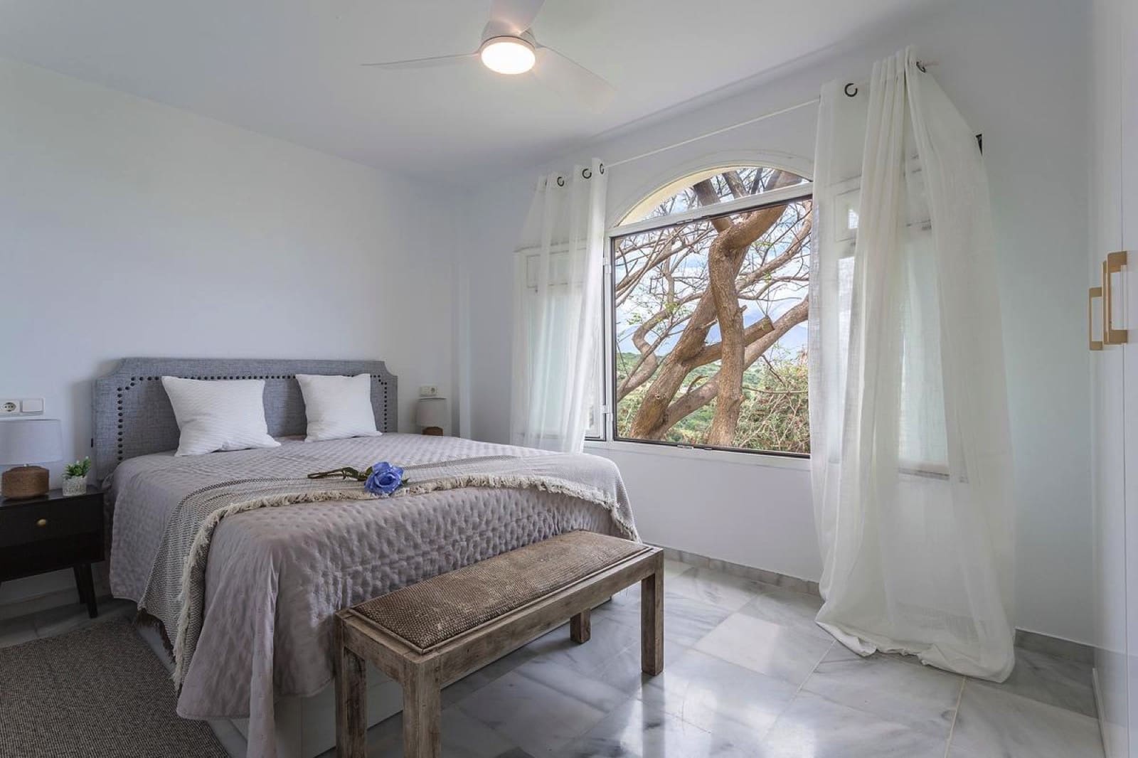 3 sovrum Lägenhet till salu i La Duquesa / Puerto de la Duquesa med pool garage - 340 000 € (Ref: 9594695)