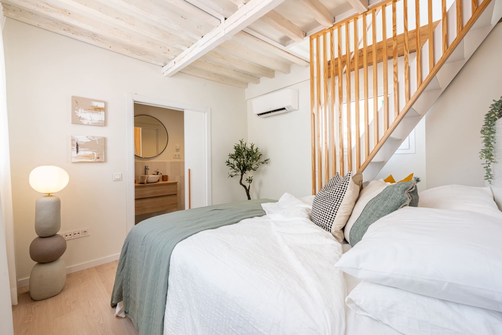 2 soverom Penthouse til salgs i Malaga by - € 675 000 (Ref: 9598778)