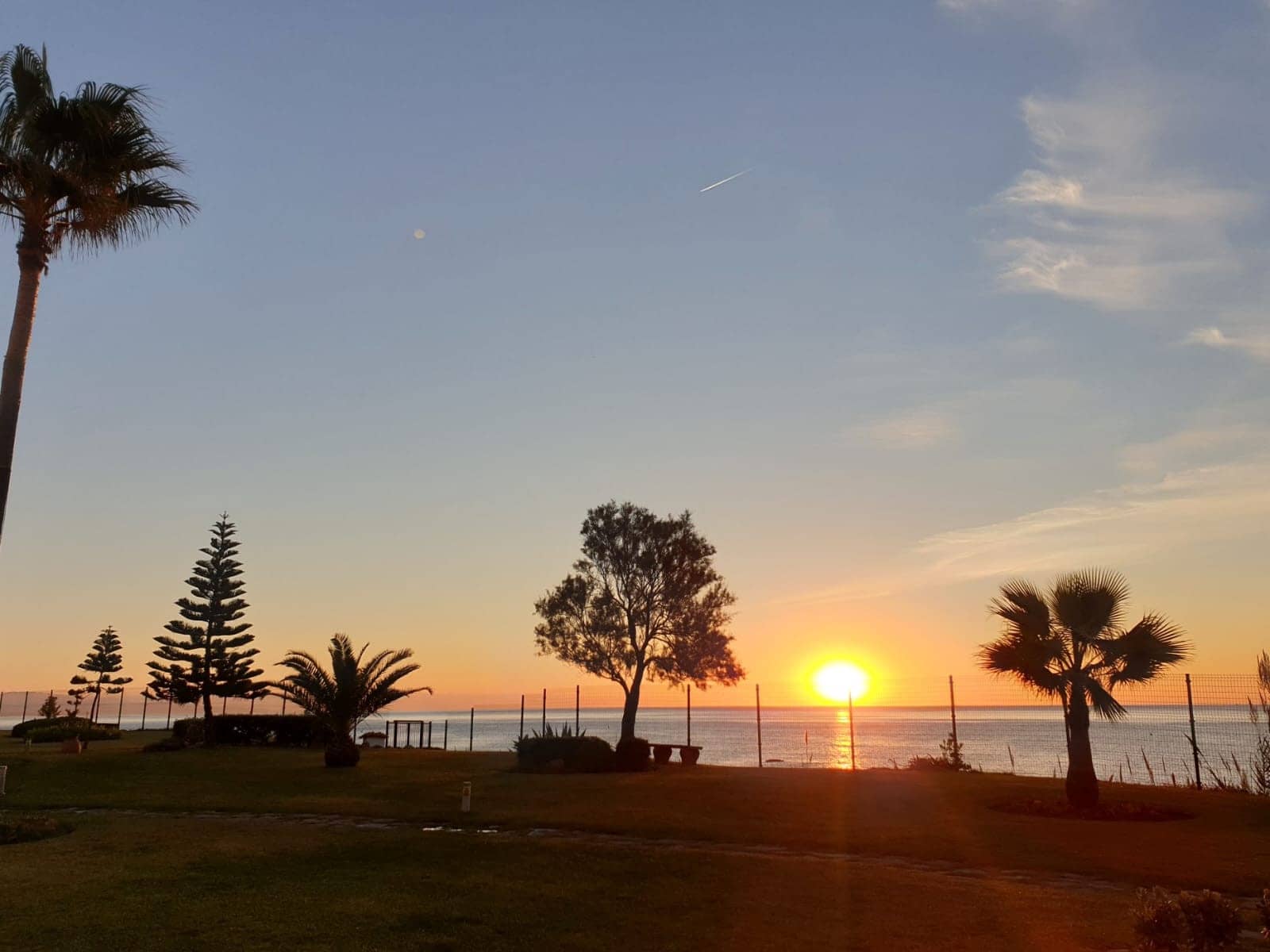 2 Zimmer Doppelhaus zu verkaufen in Casares mit Pool Garage - 730.000 € (Ref: 9598779)