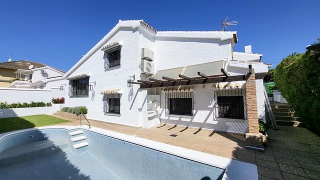 3 soverom Villa til salgs i Fuengirola med svømmebasseng garasje - € 985 000 (Ref: 9607228)