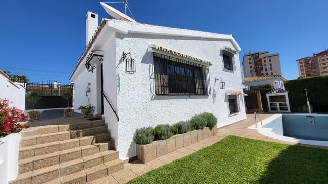 3 bedroom Villa for sale in Fuengirola with pool garage - € 985,000 (Ref: 9607228)