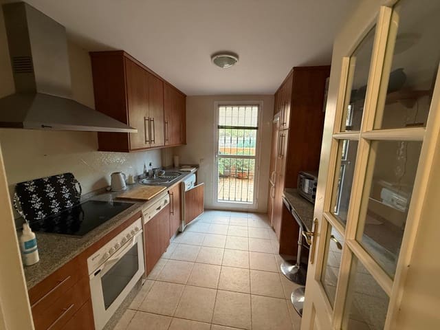 2 quarto Apartamento para venda em Marbella com piscina garagem - 465 000 € (Ref: 9607233)