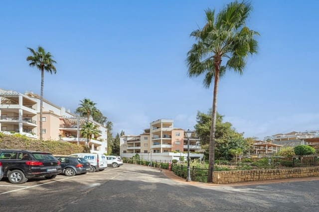 2 Zimmer Apartment zu verkaufen in Marbella mit Pool Garage - 455.000 € (Ref: 9610844)