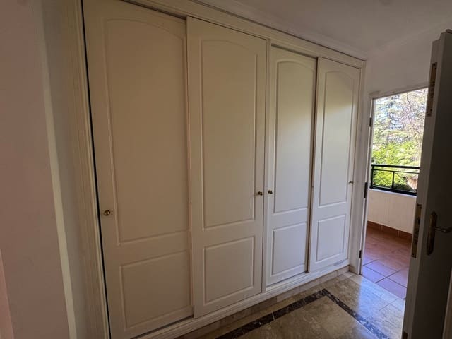 2 Zimmer Apartment zu verkaufen in Marbella mit Pool Garage - 455.000 € (Ref: 9610844)