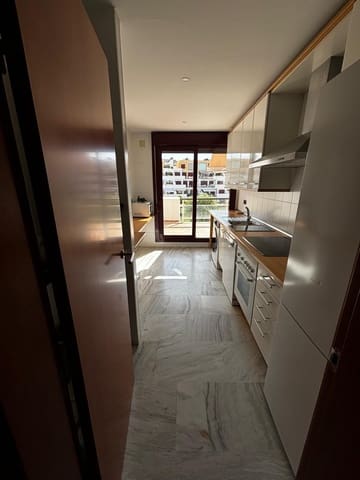 1 soverom Leilighet til salgs i Benahavís med svømmebasseng garasje - € 285 000 (Ref: 9614762)
