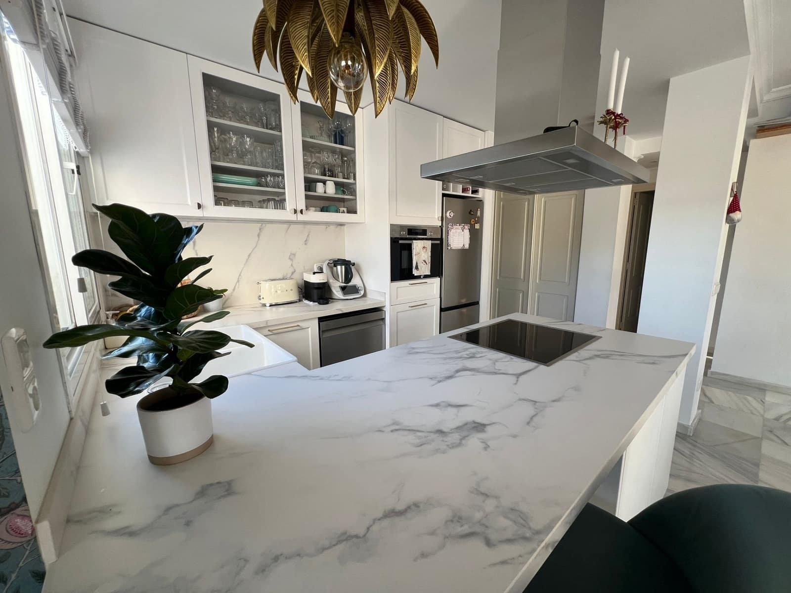 Ático de 2 habitaciones en Marbella en venta con piscina garaje - 439.000 € (Ref: 9614763)