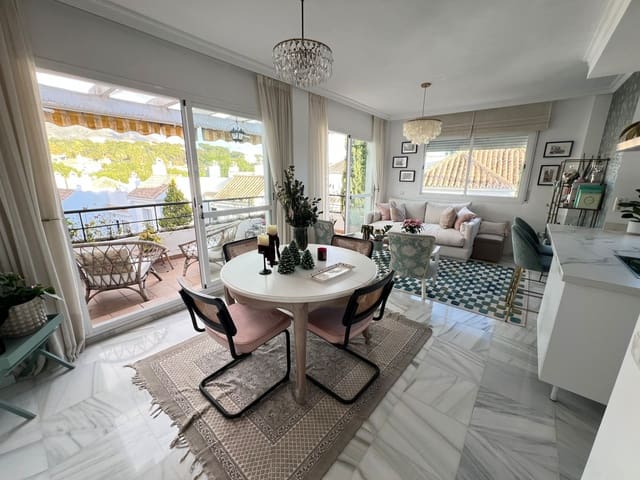 Ático de 2 habitaciones en Marbella en venta con piscina garaje - 439.000 € (Ref: 9614763)