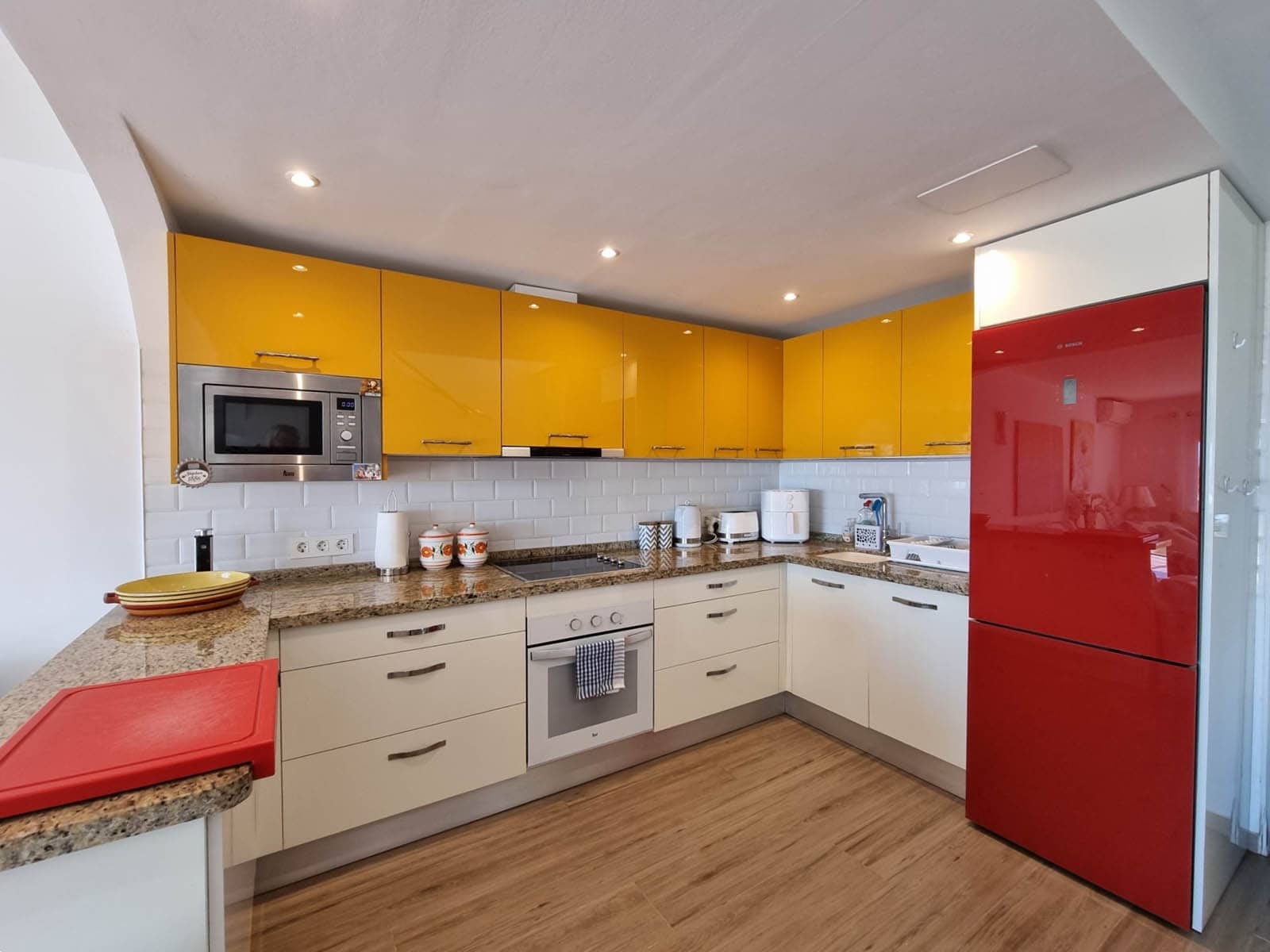 3 makuuhuone Huoneisto myytävänä paikassa Calahonda mukana uima-altaan 
autotalli - 699 000 € (Ref: 9614764)