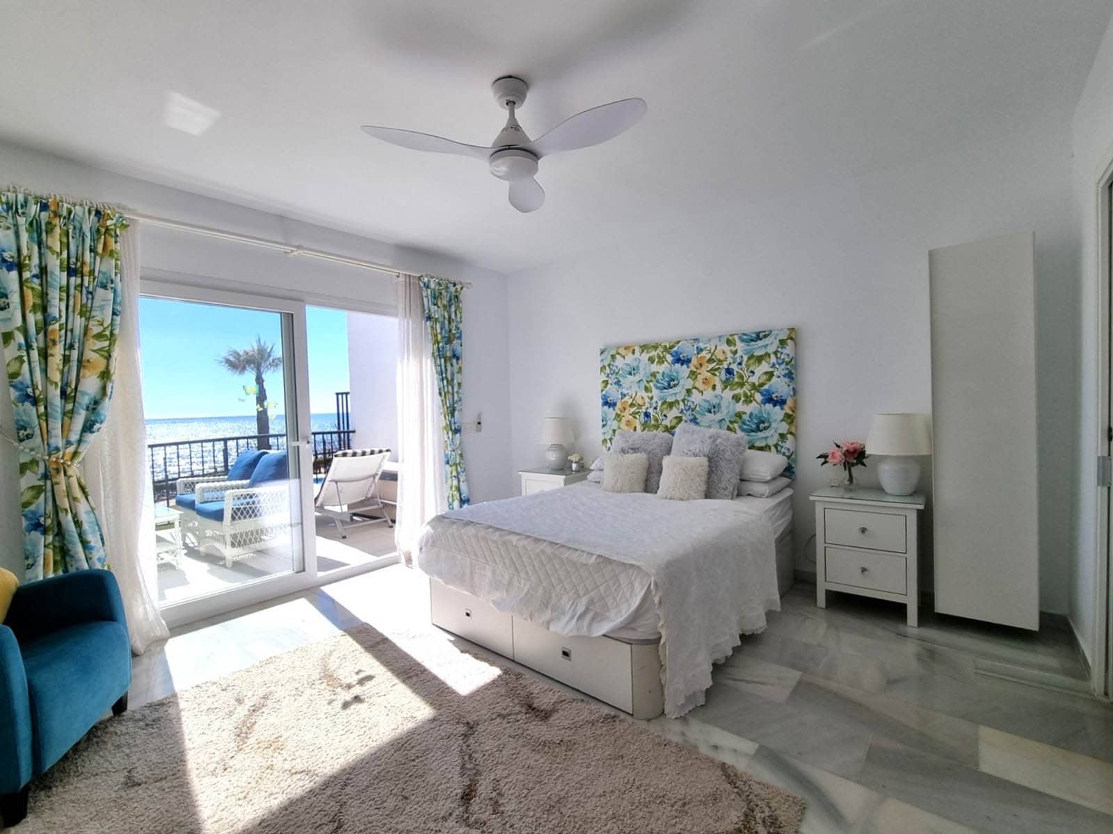 3 makuuhuone Huoneisto myytävänä paikassa Calahonda mukana uima-altaan 
autotalli - 699 000 € (Ref: 9614764)