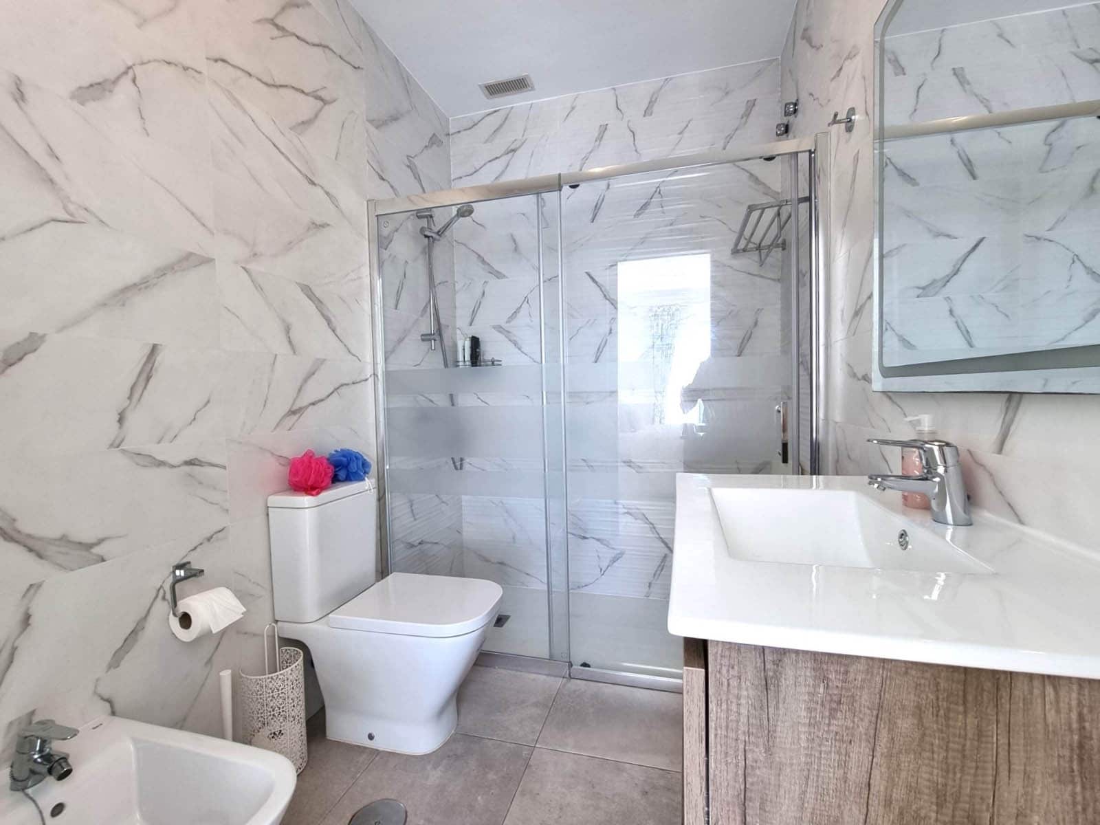 3 makuuhuone Huoneisto myytävänä paikassa Calahonda mukana uima-altaan 
autotalli - 699 000 € (Ref: 9614764)