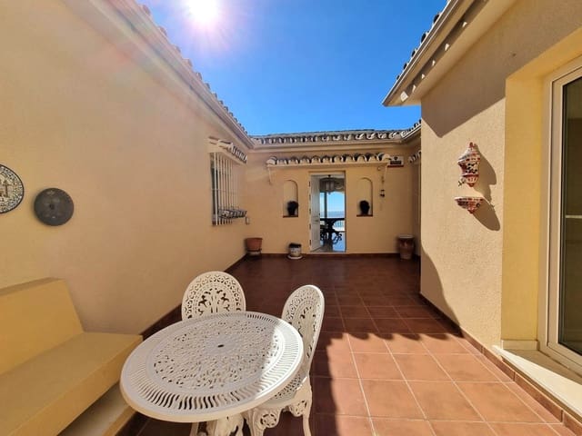 Chalet de 5 habitaciones en La Capellania, Benalmádena en venta con piscina garaje - 1.890.000 € (Ref: 9625351)
