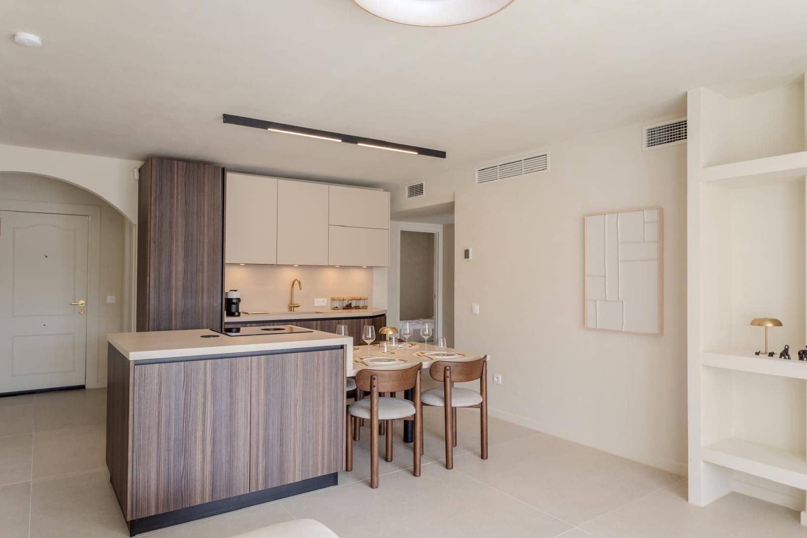 3 sypialnia Apartament na sprzedaż w Bel-Air z basenem garażem - 590 000 € (Ref: 9627259)