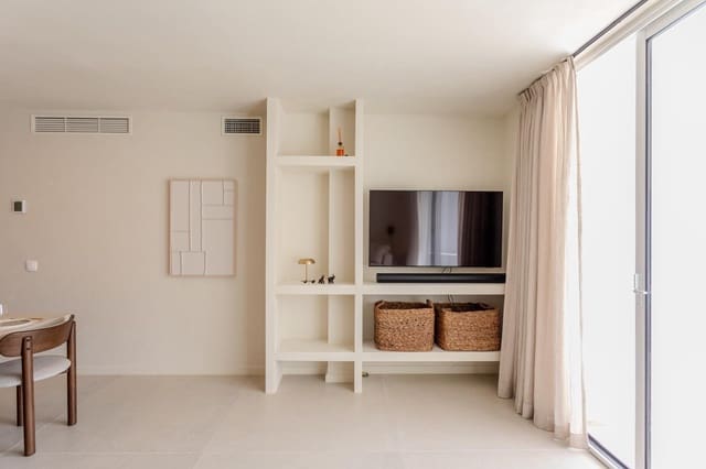 3 sypialnia Apartament na sprzedaż w Bel-Air, Estepona z basenem garażem - 590 000 € (Ref: 9627259)