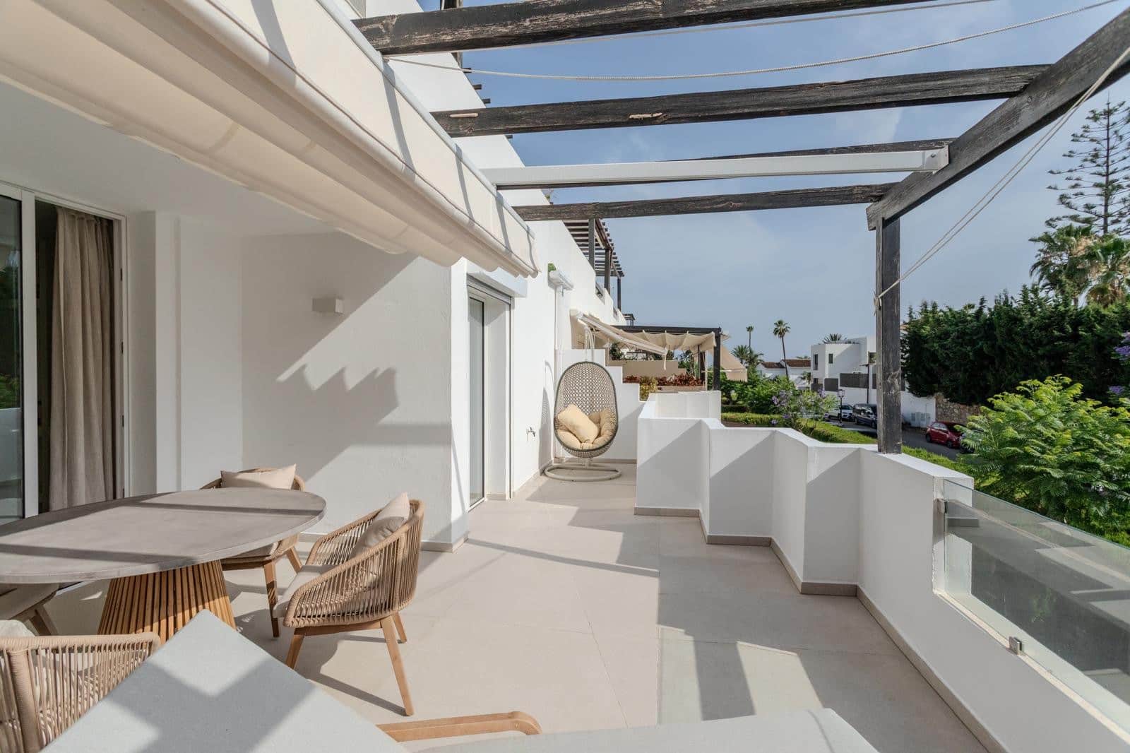 3 soveværelse Lejlighed til salg i Bel-Air med swimmingpool garage - € 590.000 (Ref: 9627259)