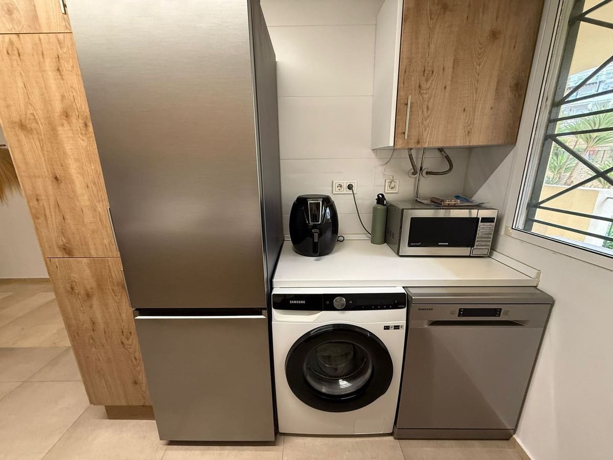 2 sovrum Lägenhet till salu i Riviera del Sol med pool garage - 325 000 € (Ref: 9627260)