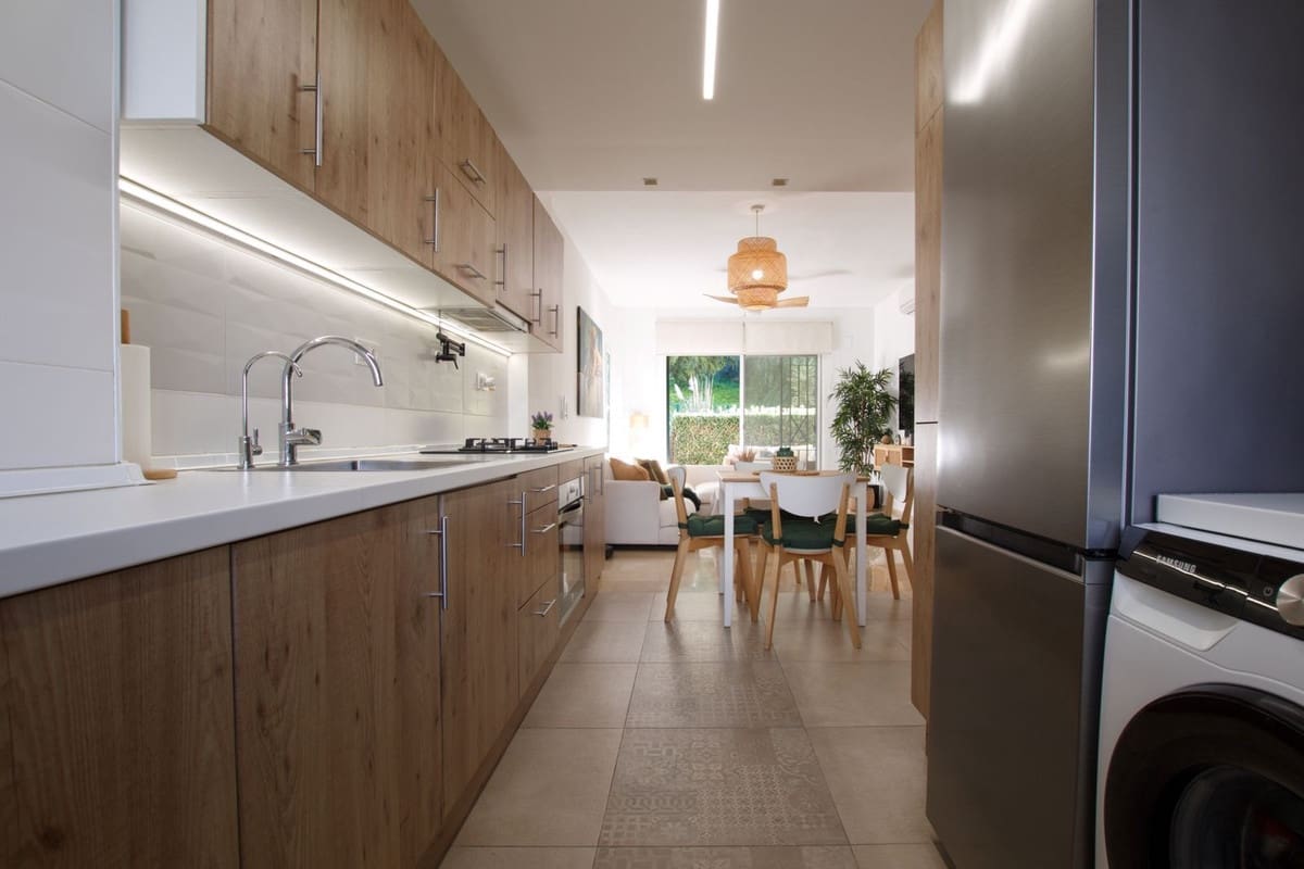 2 chambre Appartement à vendre à Riviera del Sol avec piscine garage - 325 000 € (Ref: 9627260)