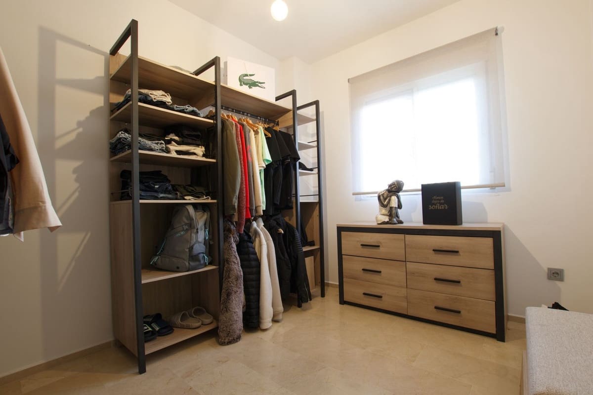 2 chambre Appartement à vendre à Riviera del Sol avec piscine garage - 325 000 € (Ref: 9627260)