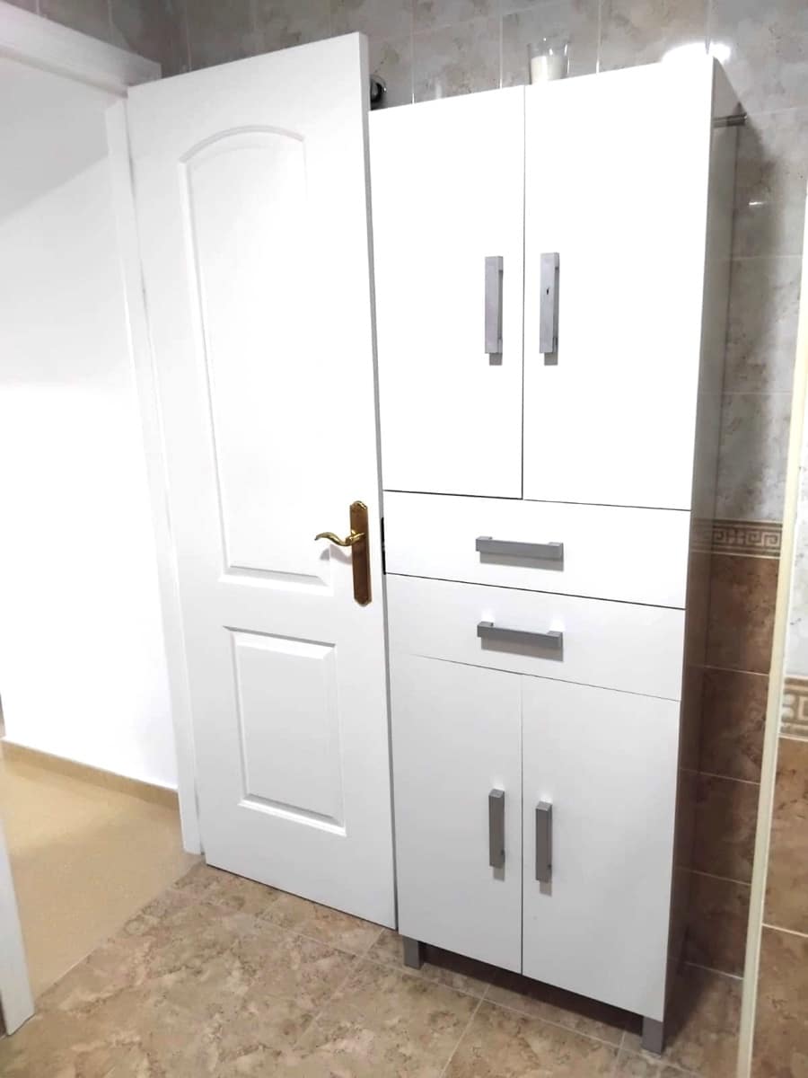 Apartamento de 3 habitaciones en San Luis de Sabinillas en venta con piscina - 295.000 € (Ref: 9633915)