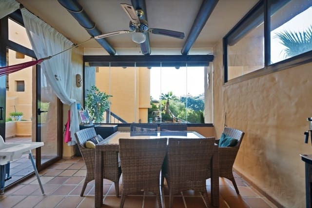 3 slaapkamer Appartement te koop in La Duquesa / Puerto de la Duquesa, Manilva met zwembad garage - € 323.000 (Ref: 9633916)