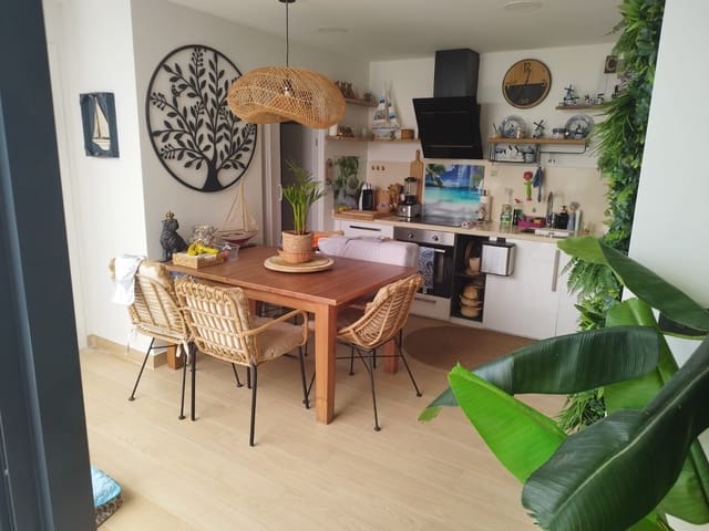 4 sovrum Semi-fristående Villa till salu i Estepona - 845 000 € (Ref: 9633917)