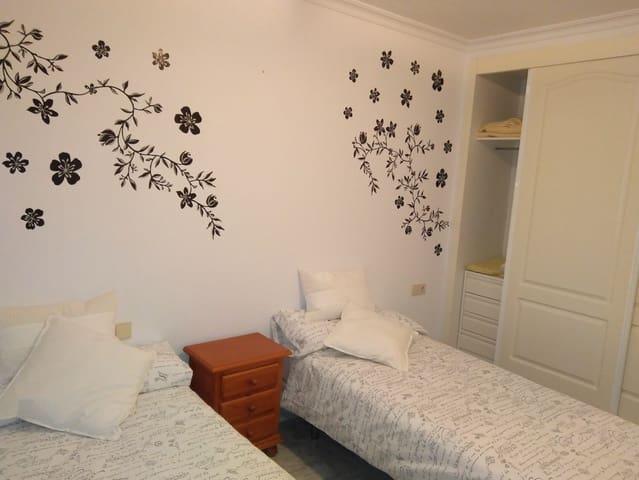 1 makuuhuone Huoneisto myytävänä paikassa Marbella - 360 000 € (Ref: 9633918)