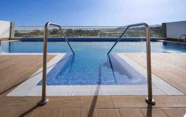 2 quarto Apartamento para venda em Marbella com piscina garagem - 390 000 € (Ref: 9636477)