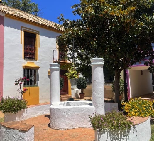 2 bedroom Townhouse for sale in Guadalmina Baja, Marbella with pool garage - € 689,000 (Ref: 9636478)