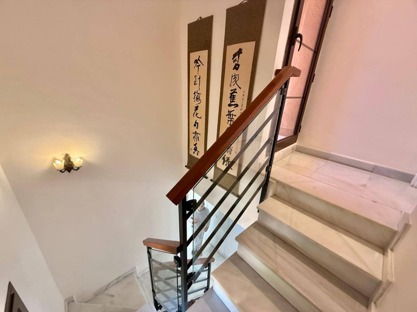 5 sypialnia Penthouse na sprzedaż w New Golden Mile z basenem garażem - 900 000 € (Ref: 9636479)