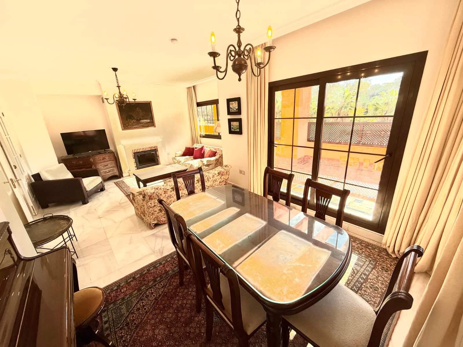 5 sypialnia Penthouse na sprzedaż w New Golden Mile z basenem garażem - 900 000 € (Ref: 9636479)