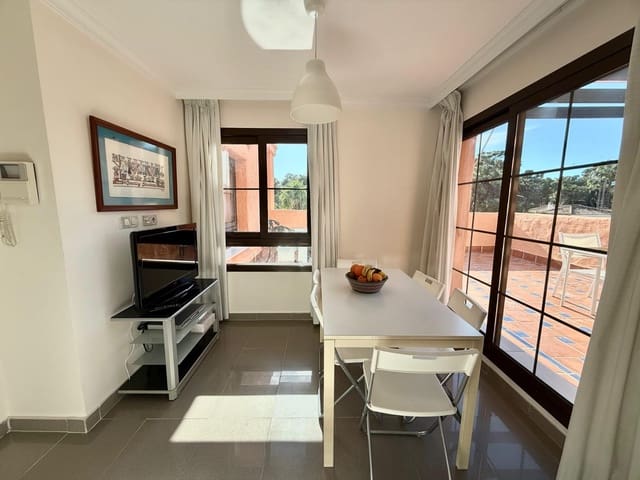 5 soveværelse Penthouse til salg i New Golden Mile, Estepona med swimmingpool garage - € 900.000 (Ref: 9636479)